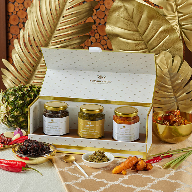 Raya 2022: The ultimate gift guide for kuih raya, hampers, and lifestyle gifts (фото 3)