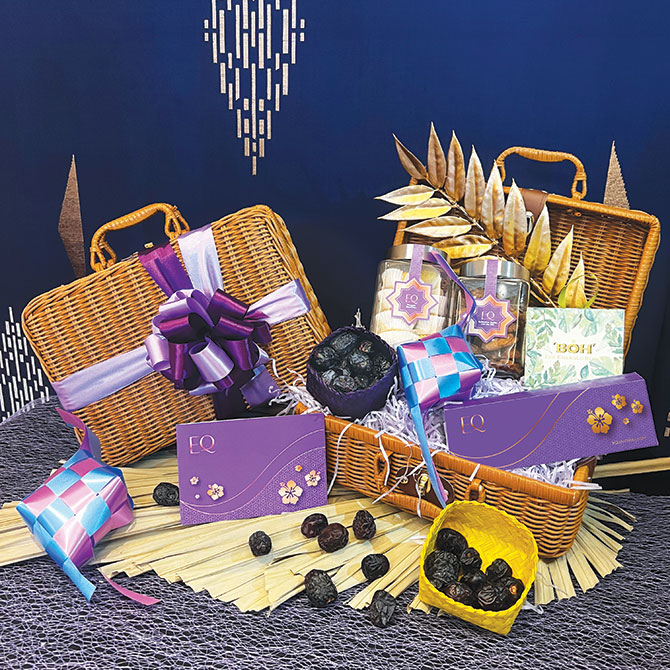 Raya 2022: The ultimate gift guide for kuih raya, hampers, and lifestyle gifts (фото 17)