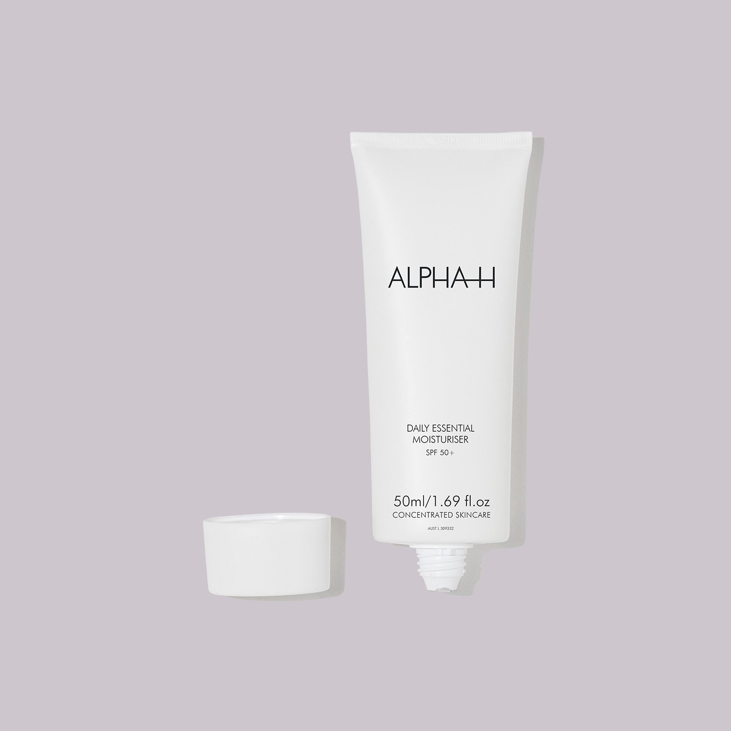Your daytime moisturiser may not be what your skin needs in the evening—here's the difference (фото 4)