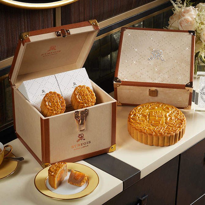 8 Pretty Mooncake Boxes To Get In 2021 To Repurpose After Mid-Autumn
