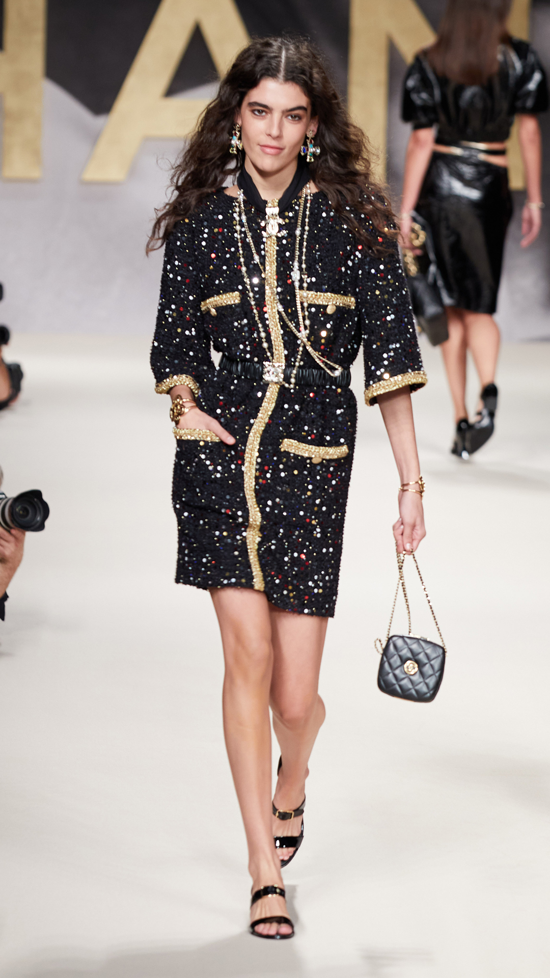 Paris Fashion Week Spring/Summer 2022: Dior, Chanel, Louis Vuitton and more (фото 93)