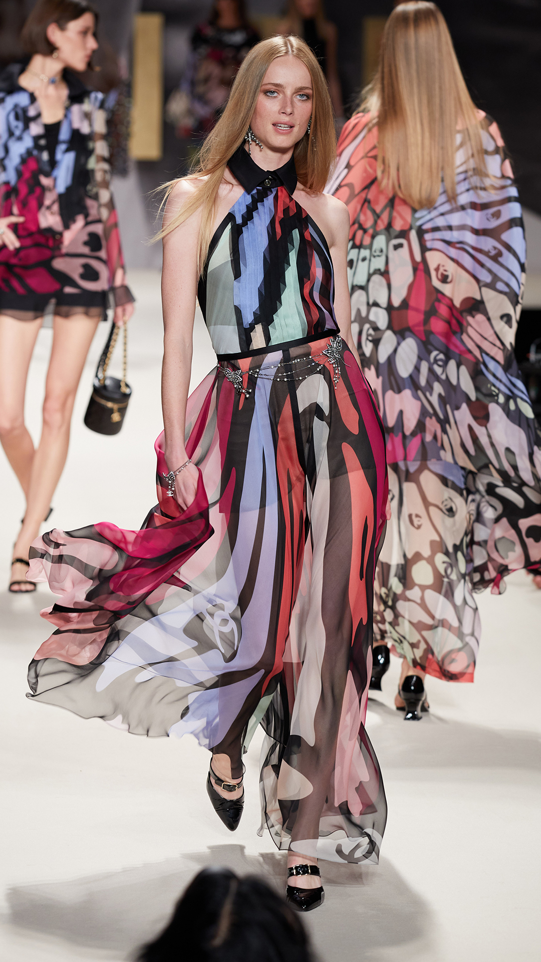 Paris Fashion Week Spring/Summer 2022: Dior, Chanel, Louis Vuitton and more (фото 102)