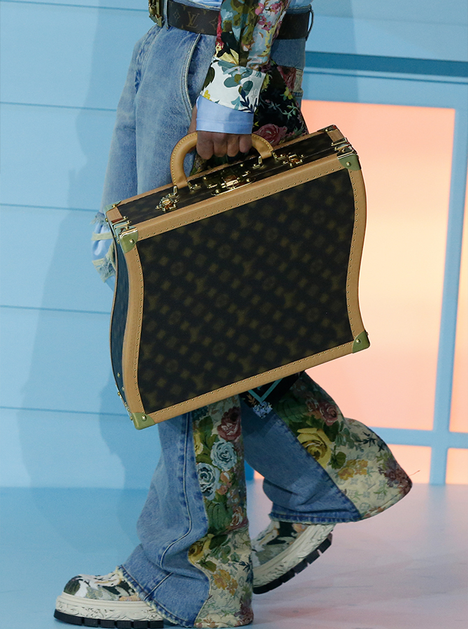 Carry on an era-defining spirit. The @LouisVuitton New Wave